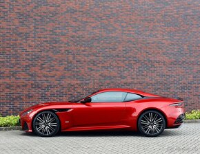 ASTON MARTIN DBS 5.2 V12 533KW, 725PS AT, 5204ccm, - 10