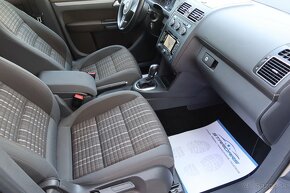 Volkswagen Touran CROSS 1.6 TDI DSG - 10