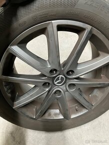 Mazda 5x114,3 r17  225/55 - 10