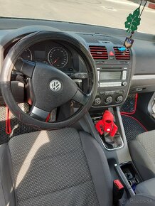 Volkswagen Golf 5 - 10