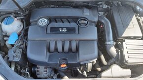 Volkswagen Golf mk5 1.6 MPI 75kW - 10