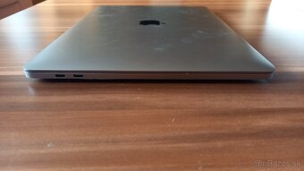 na diely: 2017 macbook pro 13" A1708 touchbar - 10