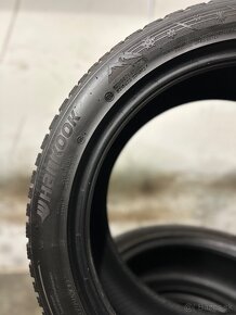 Zimné pneumatiky 235/45/18 Hankook Winter icept Evo 3 - 10