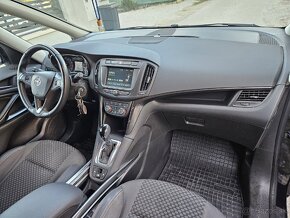 Opel Zafira benzin 2019 automat 7.miest - 10