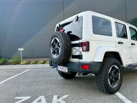 JEEP Wrangler Edícia POLAR - r.v.: 2015 - TOP STAV - 10