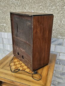 ☆ elektronkové rádio / rok 1934 / Belgium / Radiobell 6 - 10