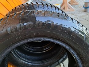 Zimné pneu Goodyear/Paxaro 195/65 R15 - 10