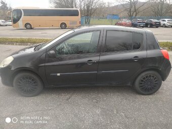 Renault Clio 3 - 10