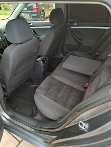 Volkswagen Golf 6 Variant 2.0 TDI Highline - 10