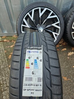 Letní alu kola Helix 19" Škoda Superb 235/40 R19 - 10