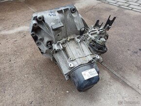 Motor Nissan 1.6i HR16 a další díly - 10