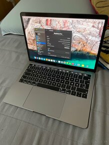 MacBook Pro 2018 touchbar 256gb Nová batéria nový displej - 10