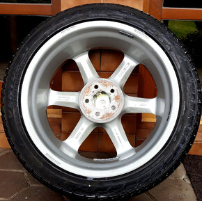 alu R20 5x114,3, pneu 275/40, Jeep Grand Cherokee - 10