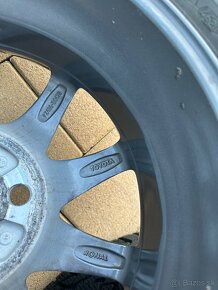 Toyota Yaris zimna sada kolies 175/65 r15 - 10