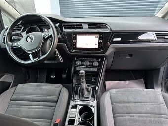 VW TOURAN 1.6 TDI 85 KW HIGHLINE TAŽNÉ VÝHŘEV m2018 dph - 10