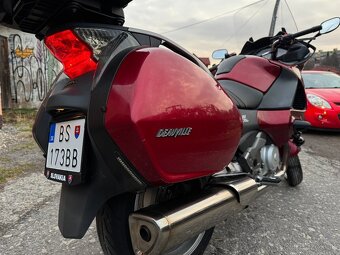 Honda NT700VA Deauville - 10