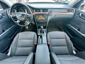 Škoda SUPERB 2.0 TDi XENON COLUMBUS PANORAMA WEBASTO TAŽNÉ - 10