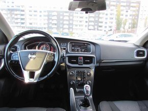 Volvo V40 D2 Kinetic - 10