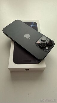 iPhone 16 Pro 128 GB Black Titanium - 10