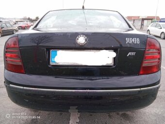 Škoda Superb - 10