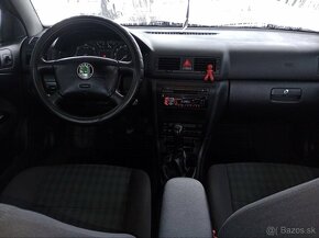 Škoda Octavia Combi 1.9 TDI TOUR - 10