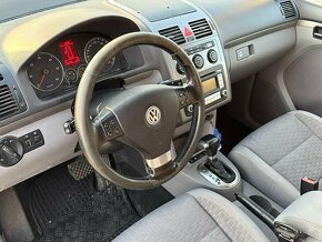 Volkswagen Touran 1.9 TDI DSG (automat) - 10