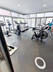 FITNESS - PREDAJ - VÝHODNÁ CENA - 56 000 € - 10