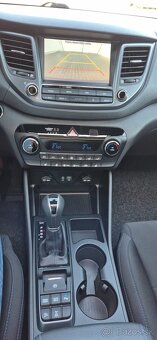 Hyundai Tucson 1.6 T-GDi  A/T 4x4 PASSION - 10