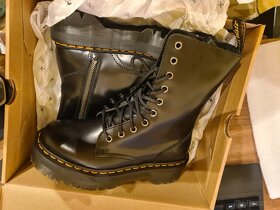 Dr. Martens - Kožené workery Jadon Hi - 10