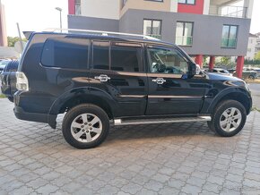 Mitsubishi pajero 3,2 DiD - 10