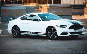 Ford Mustang 3.7 V6 - 10