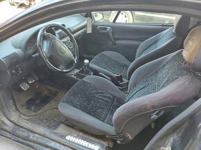 Opel Tigra A 1,6i 78kw - 11