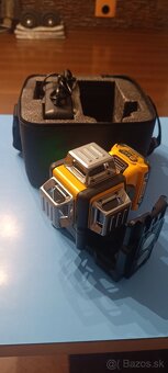 Predám Laser dewalt - 11