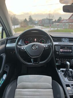 Volkswagen Passat 4motion 2017 - 11