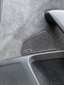 Škoda Superb 3 sportline dragon skin - 11