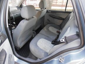 Škoda Fabia Combi 1.4 Comfort - 11