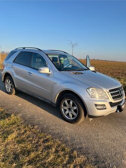 Predám Mercedes ML300 - 11