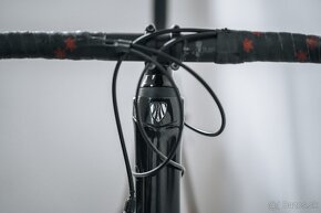 TREK DOMANE SL 5, RÁM: 54", ODPRUŽENIE ISO SPEED - 11