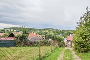 PEKNÝ GAZDOVSKÝ DOM NA PREDAJ, KAVEČANY - 11