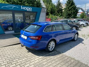 Škoda Superb Combi 2.0 TDI Style DSG - 11