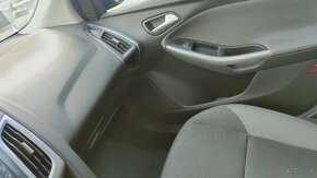 ford focus 2.0 tdci - 11