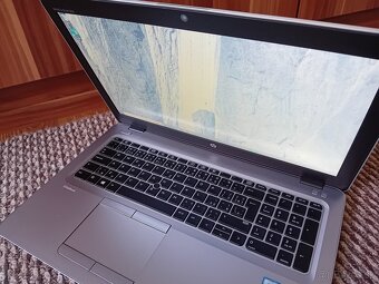 HP Elitebook 850 G3 s i5 @3.00GHz 16GB 15,6" FullHD - 11