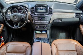 Mercedes-Benz GLE SUV 350d 4Matic A/T 2016 - 11