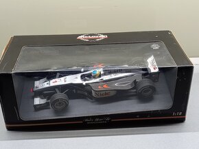 F1 MCLAREN MP4/13 MERCEDES NICK HEIDFELD MINICHAMPS 1:18 - 11