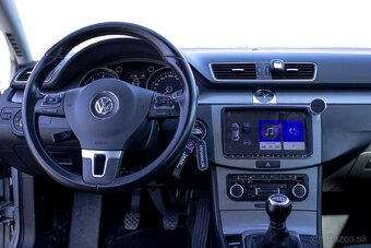 Volkswagen Passat B7 Variant 2.0 TDI - 11