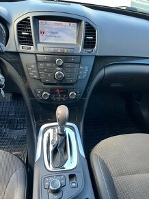 Opel Insignia 2.0 CDTI automat, 2010, 96 kW, 300404 km - 11