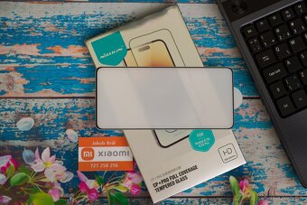 Nillkin tvrdené sklo pre Xiaomi (5 typov) - od 8€ do 12€ - 11