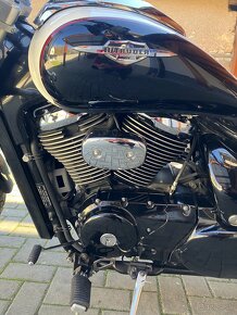 Suzuki Intruder VZ800 - 11