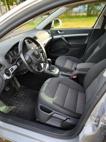 Škoda Octavia 2 Combi 2.0 TDI CR DPF Ambiente - 11