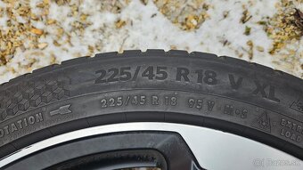 škoda R18elektróny + zimné pneu 225/45 R18 - 11